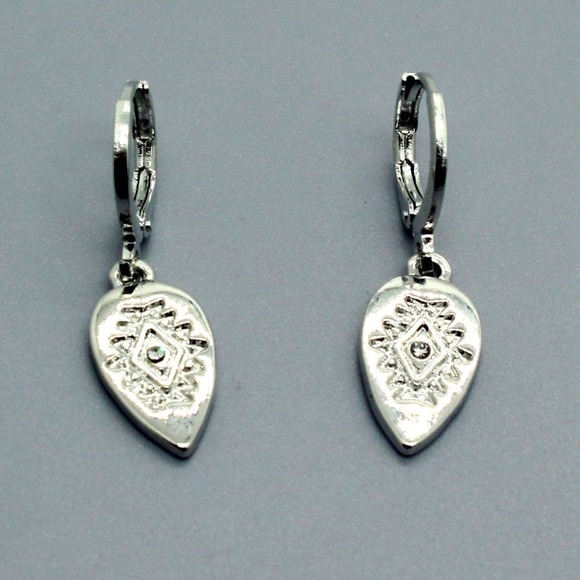 Gold and Silver Plated Minimalist Earrings - Picture 4 of 5